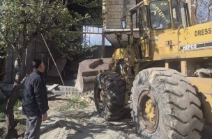تخریب ساخت‌وسازهای غیرمجاز در حریم شهر ملارد
