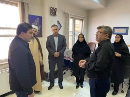 بازدید سرزده فرماندار شهرستان شهریار از شبکه بهداشت و درمان این شهرستان 